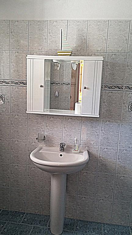 Dafni Apartments Kastrí Екстериор снимка