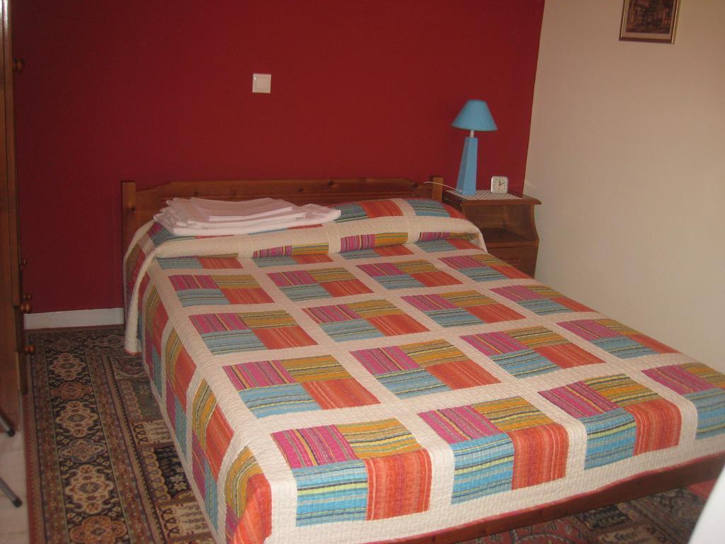 Dafni Apartments Kastrí Екстериор снимка